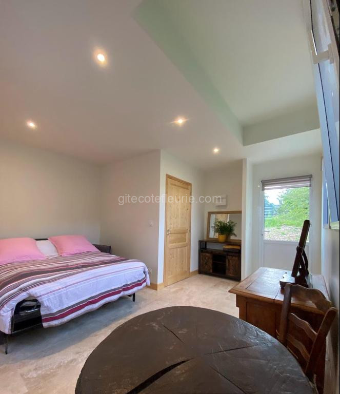 Photo de Chambre et bureau à deux pas d'Honfleur