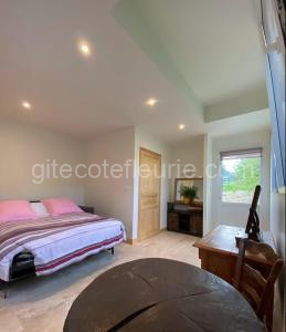 Chambre et bureau à deux pas d'Honfleur à Fiquefleur-Équainville